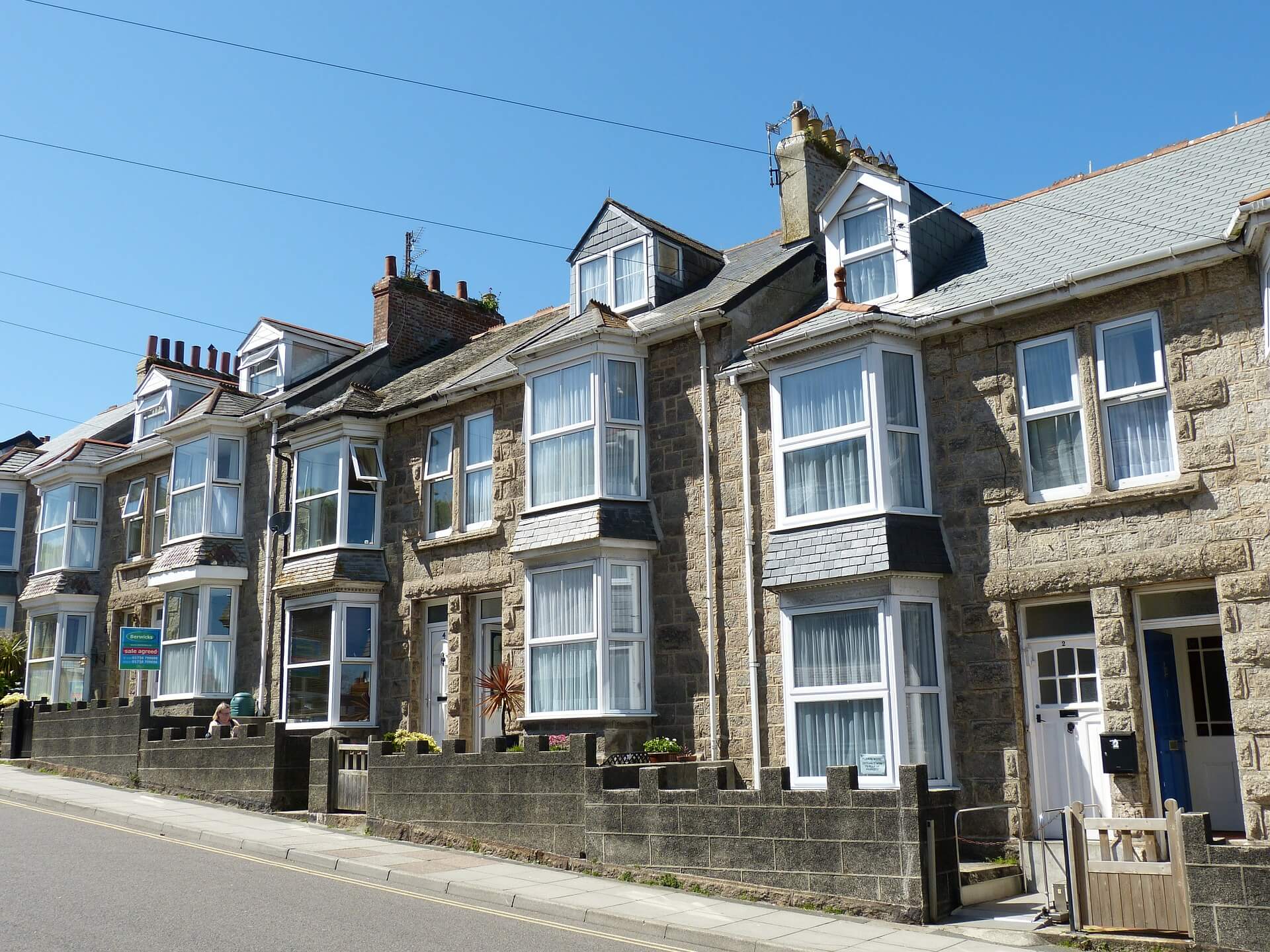 terrace-houses-party-wall